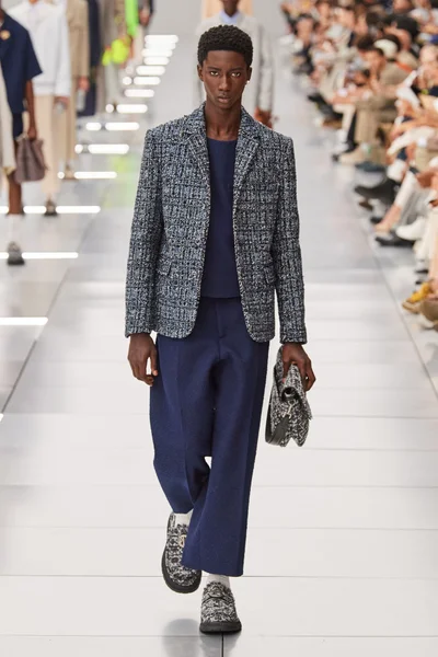Look 6